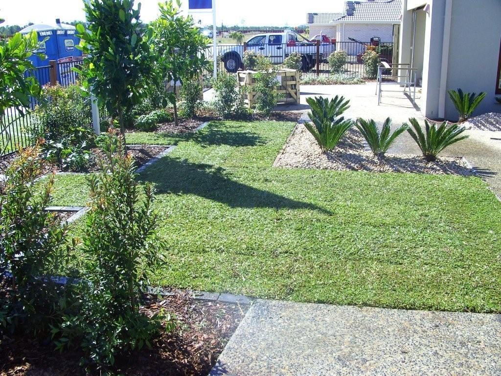 Sir Walter Turf slider