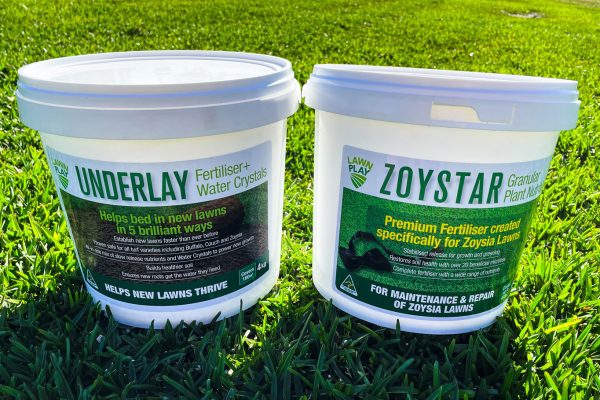 Underlay-Fertiliser-and-Water-Crystlas-4-kg-Zoystar-4-kg-CT Lawns Sunshine Coast